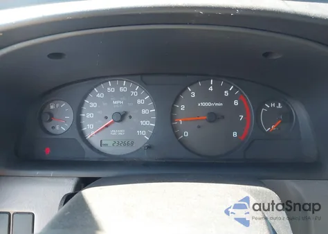 2000 Nissan Frontier Se-V6/Xe-V6 z USA, uszkodzony, nr VIN 1N6ED27Y1YC322865